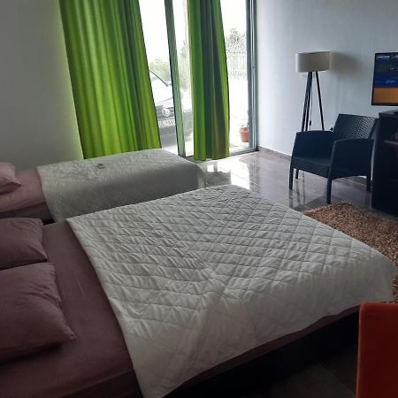 Zara Apartments Ulcinj Exterior photo