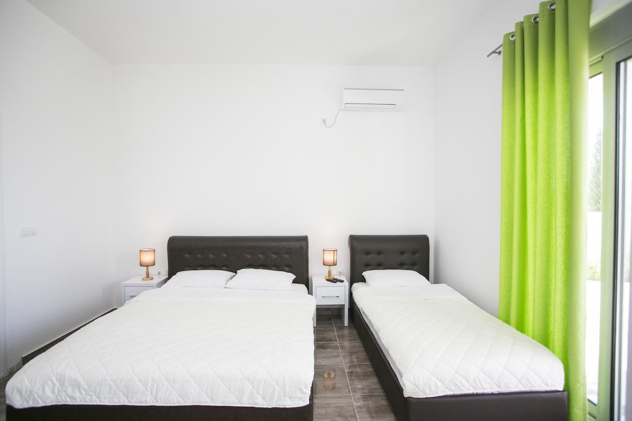 Zara Apartments Ulcinj Exterior photo